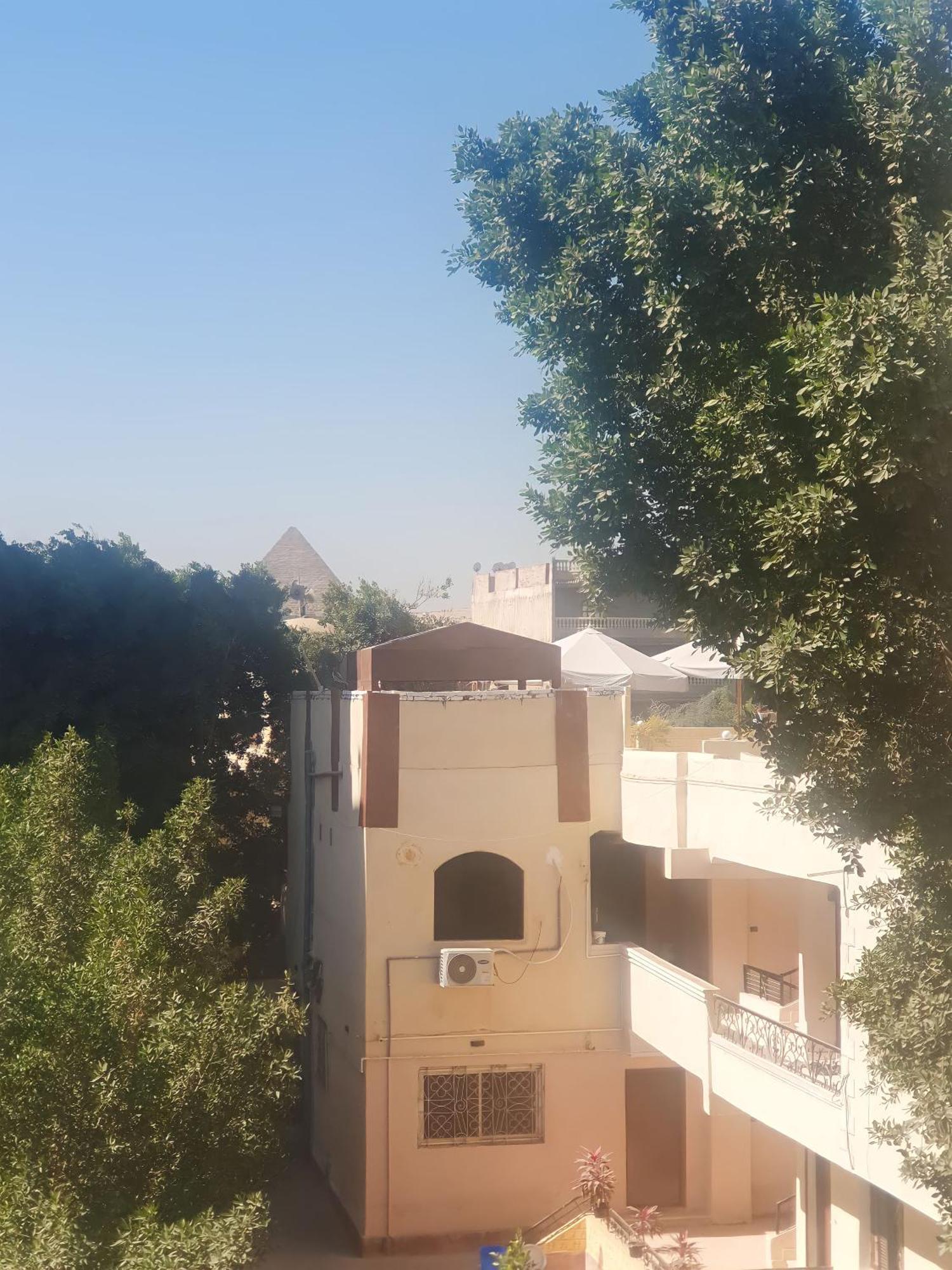 Andy Guest House Pyramids View Kafret el-Gabal Zimmer foto